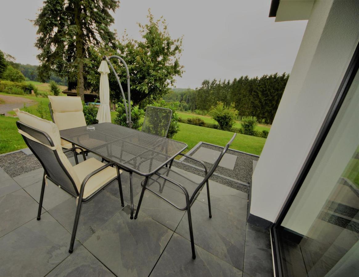 Ruhe Oase Mit Tollem Fernblick Inmitten Der Apartment
